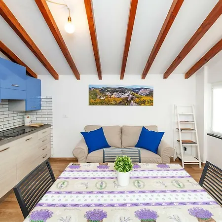 Ca Frighilin Apartment Finale Ligure